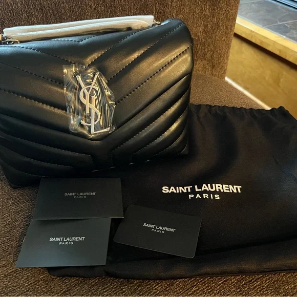 Saint Laurent Black Quilted Leather Shoulder Bag - Picture 8 of 8